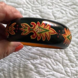 Pretty black bracelet